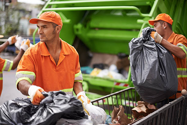 Best Construction Debris Removal  in Farmingdale, NJ